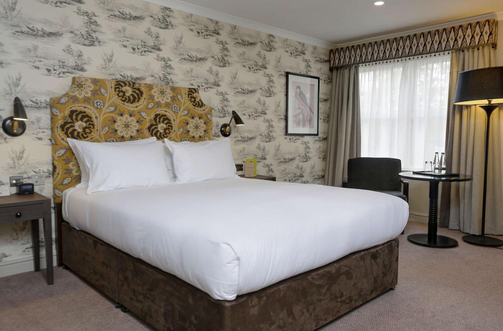 Doubletree By Hilton York Hotel Bagian luar foto