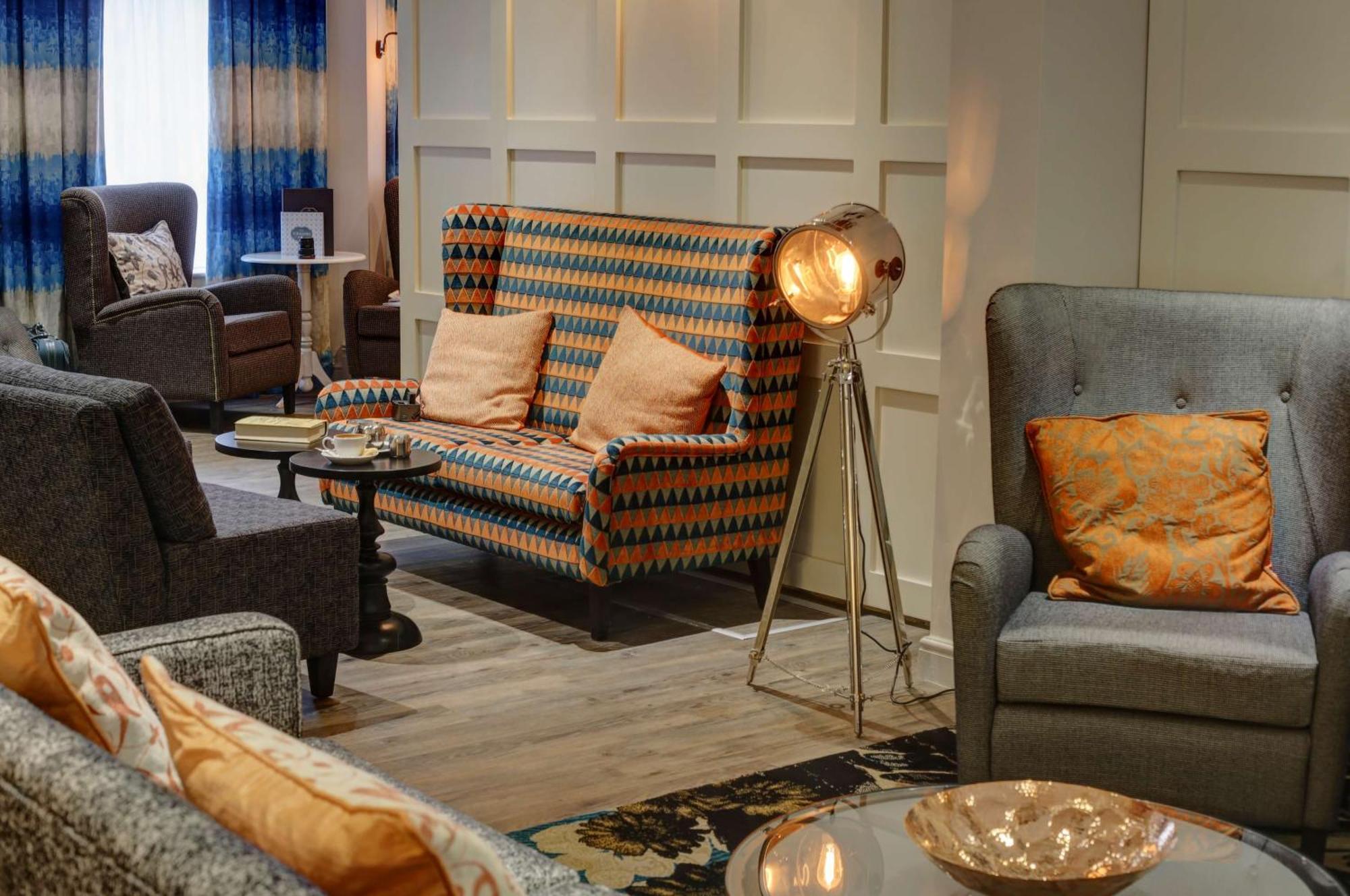 Doubletree By Hilton York Hotel Bagian luar foto