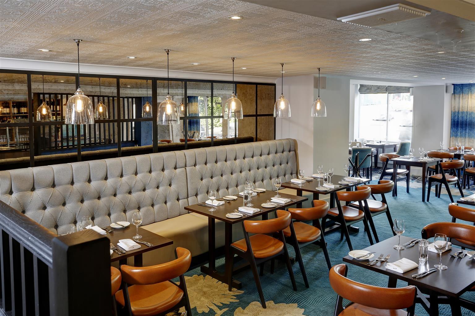 Doubletree By Hilton York Hotel Bagian luar foto